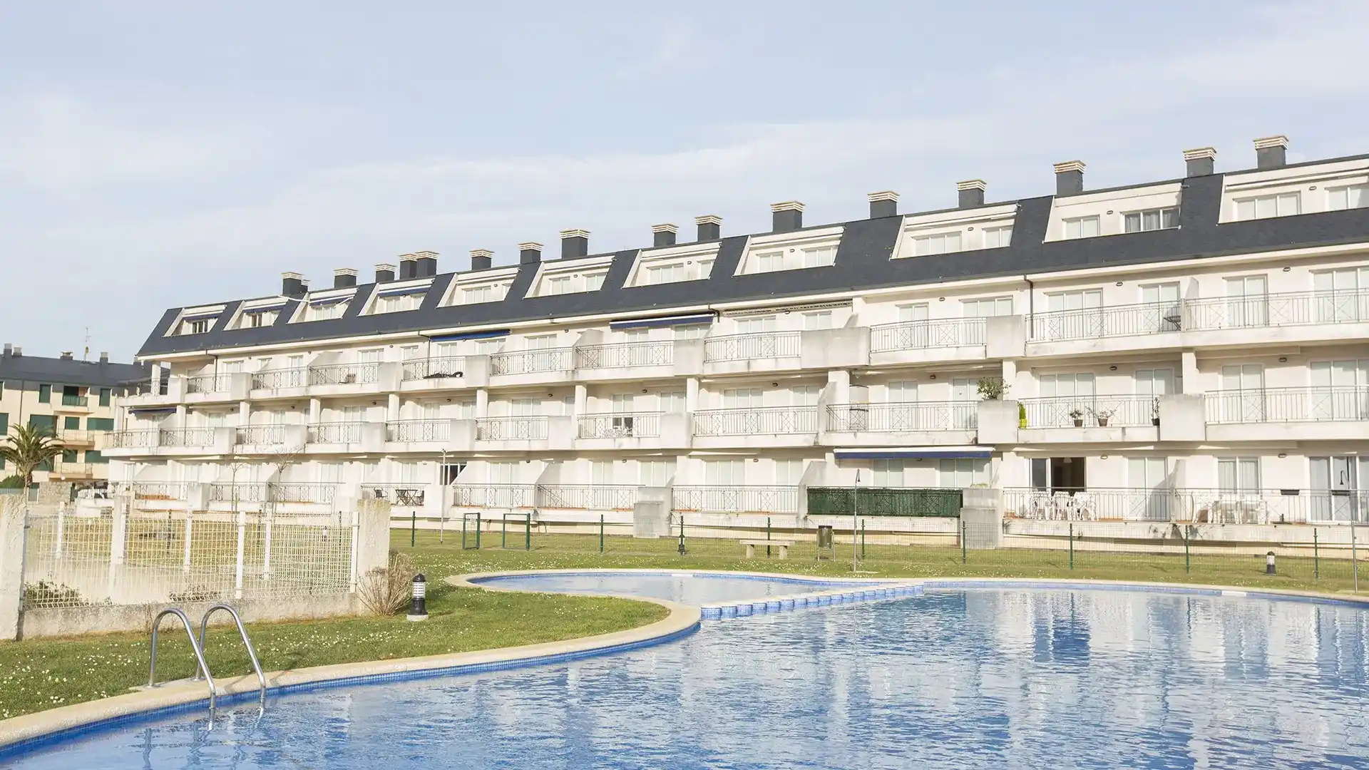 Océano V, Barreiros