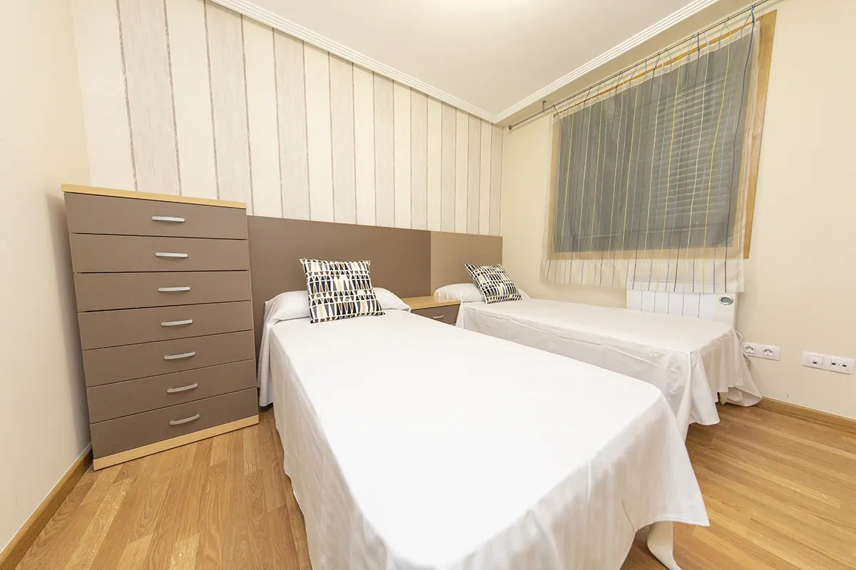 Apartamentos en la Costa de Lugo Urb Foz 2 dormitorios habitación dos camas