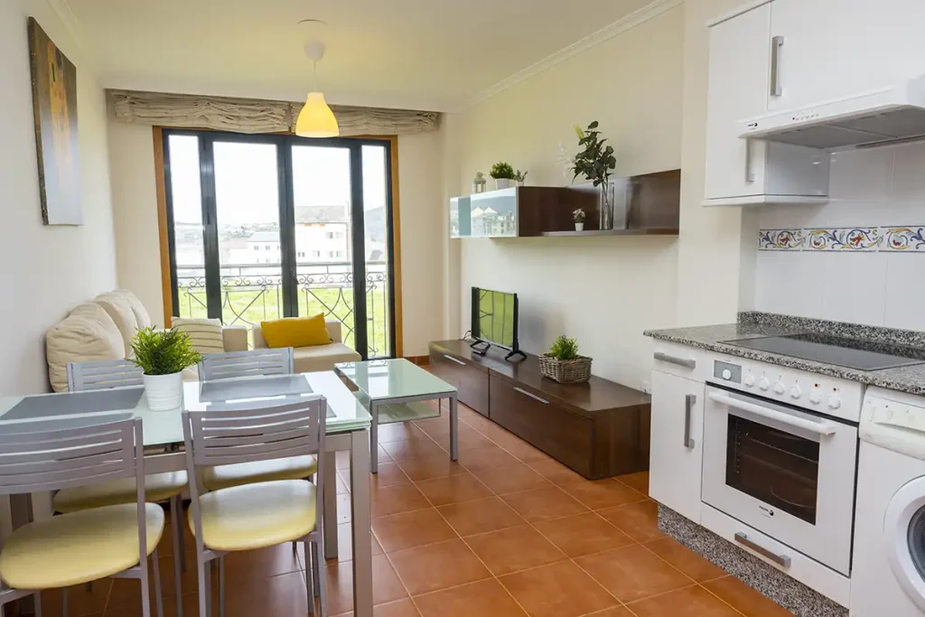 Apartamentos en la Costa de Lugo Urb Traiñeira salón