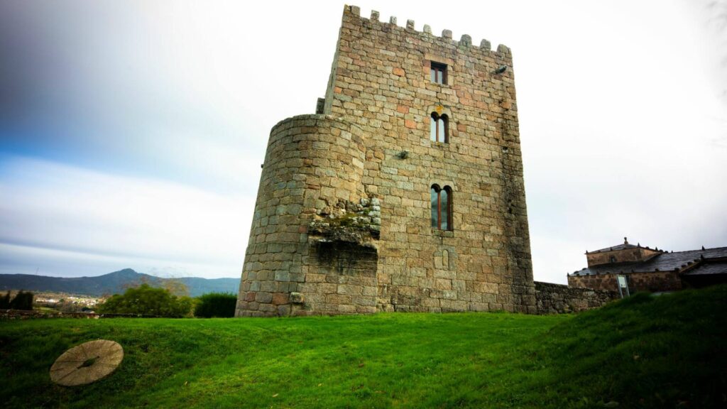 castillo de alfoz