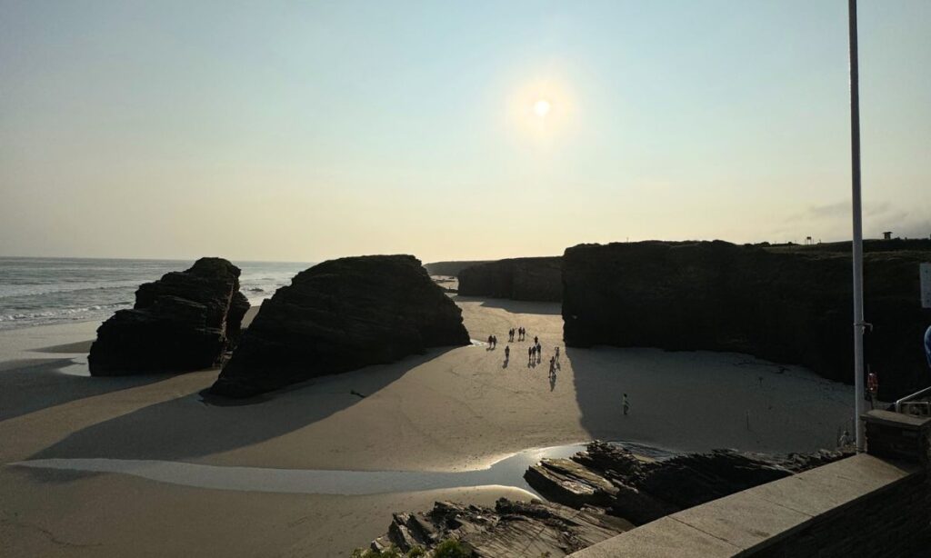 vista panoramica playa de las catedrales